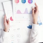 Flirteo Virtual Ventajas y Desafíos en la Era Digital image_1768.jpg